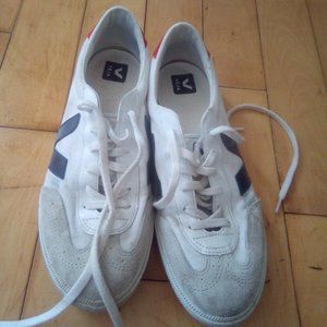 Veja Men's Volley Sneakers